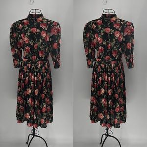 Vintage 70s Victorian Cottagecore Dress 14